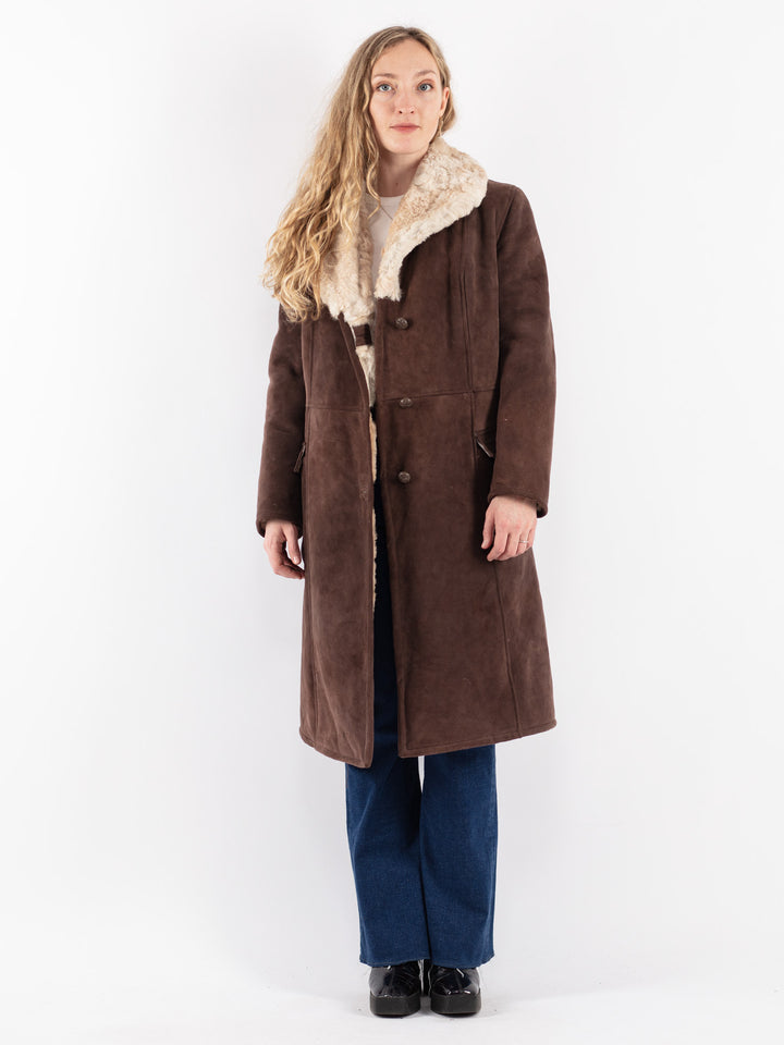 Vintage 70's Women Sheepskin Coat in Brown