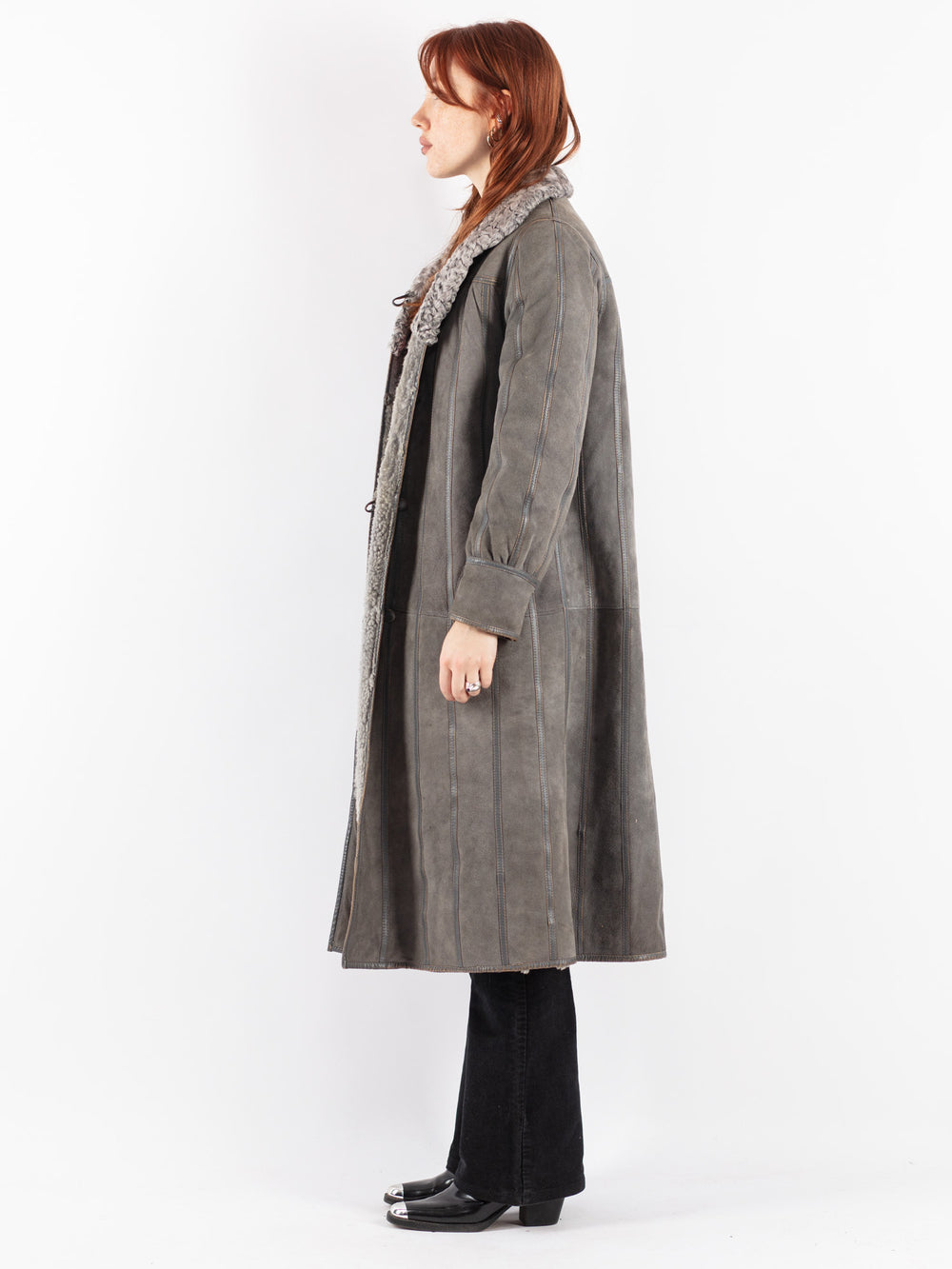 Vintage 70's Women Sheepskin Coat in Gray
