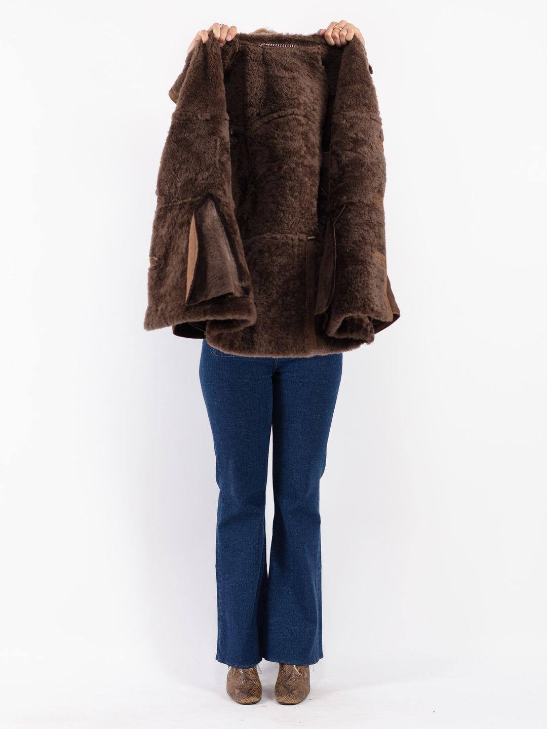 Vintage 70's Women Sheepskin Coat in Brown