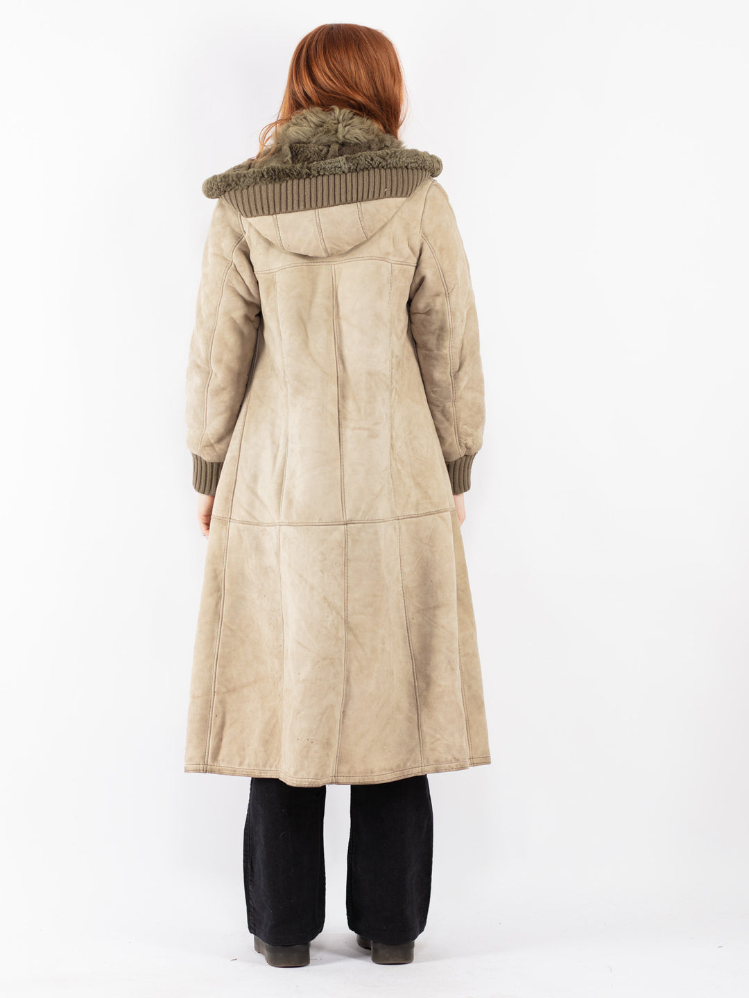 Vintage 70's Women Sheepskin Coat in Beige