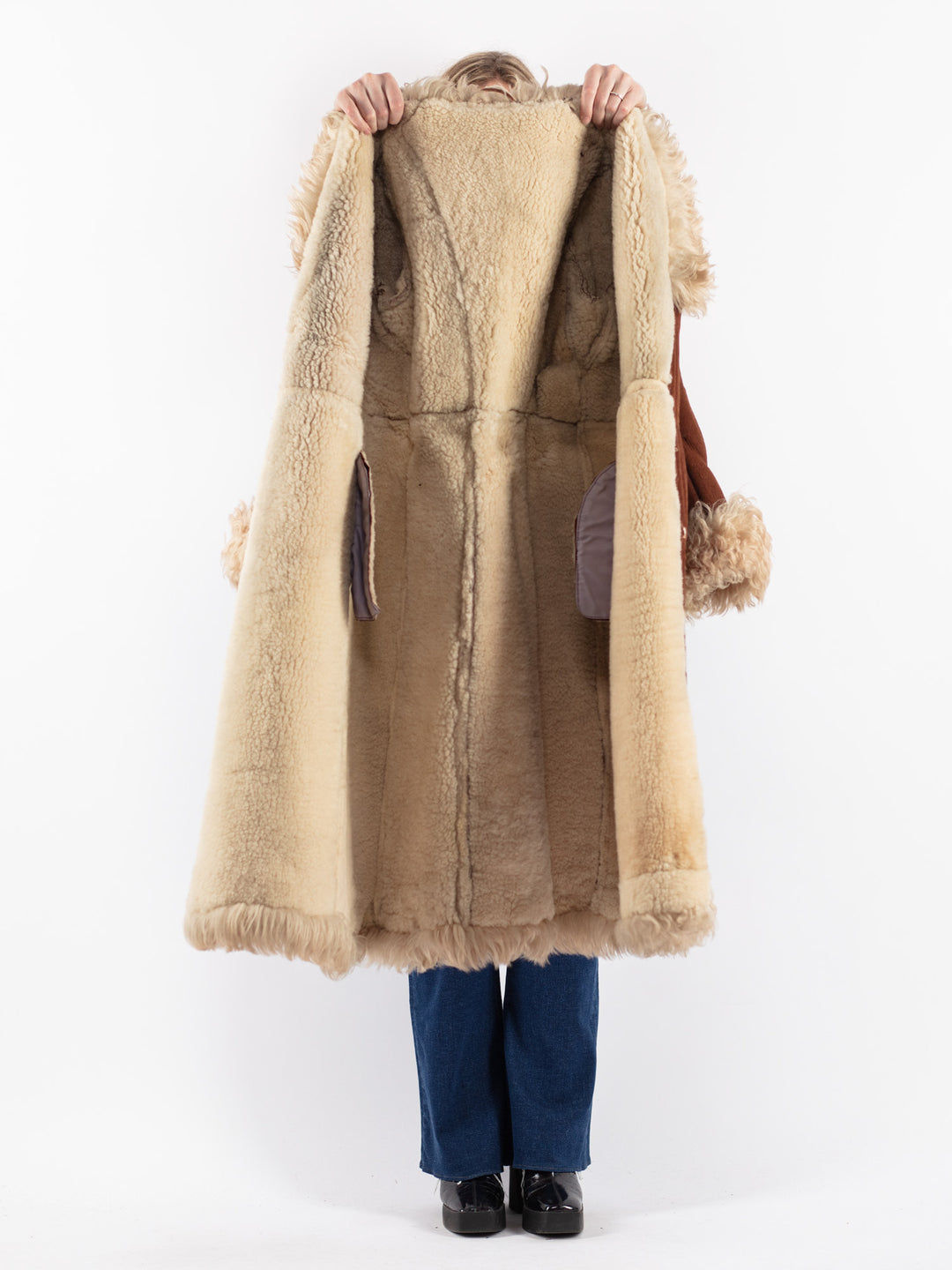 Vintage 70's Women Sheepskin Coat in Brown