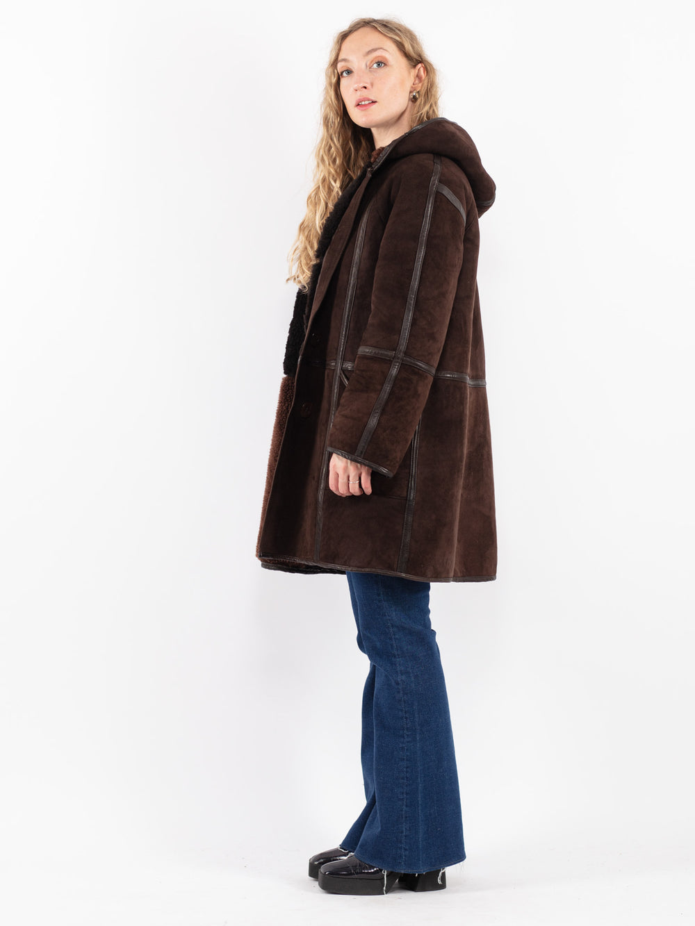 Vintage 70's Women Sheepskin Coat in Brown