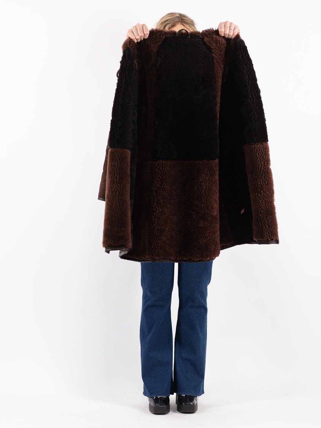 Vintage 70's Women Sheepskin Coat in Brown