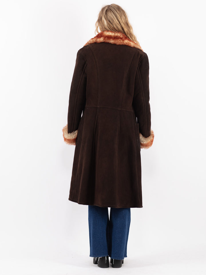 Vintage 70's Women Sheepskin Coat in Brown