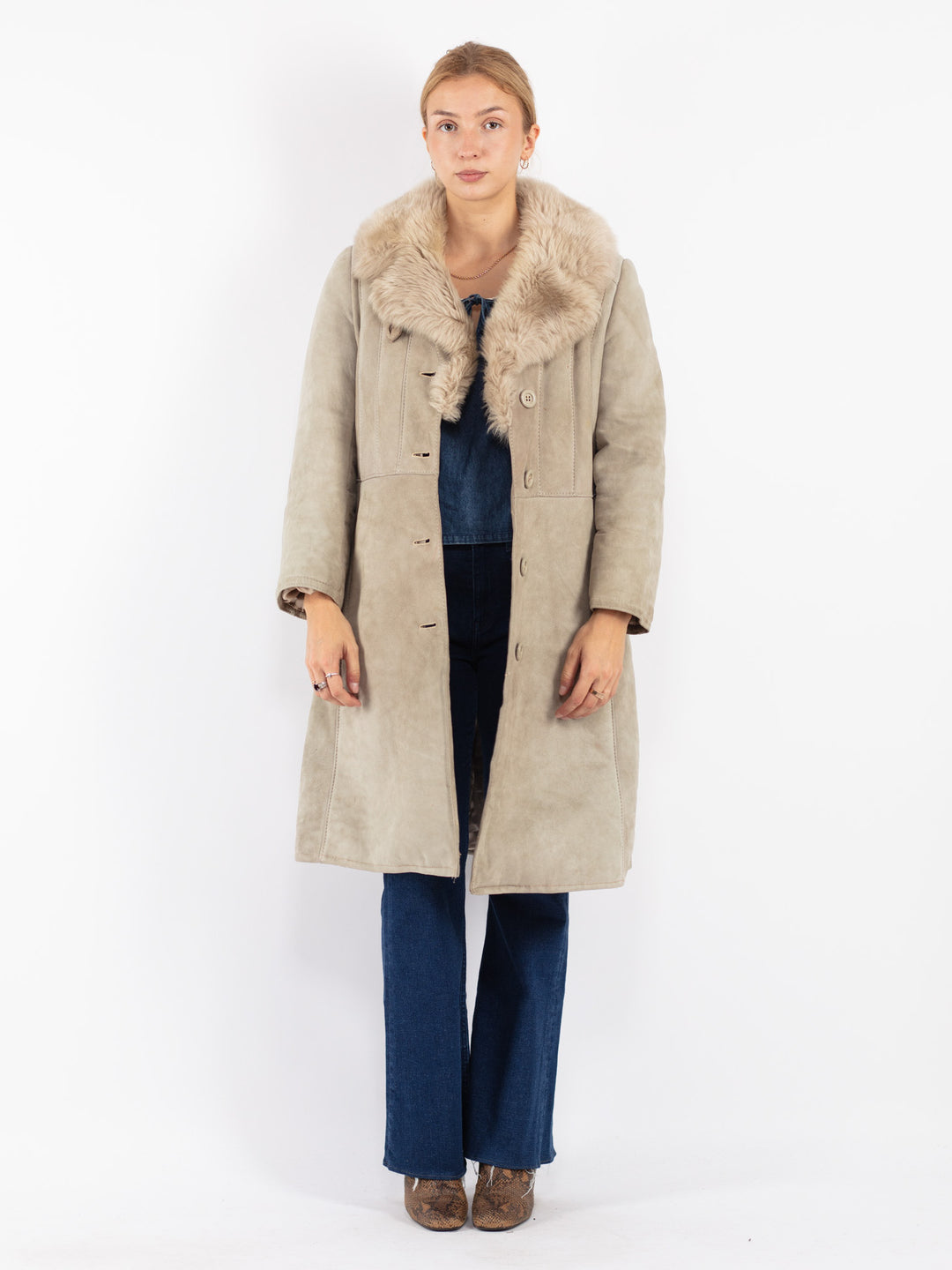 Vintage 70's Women Sheepskin Coat in Beige