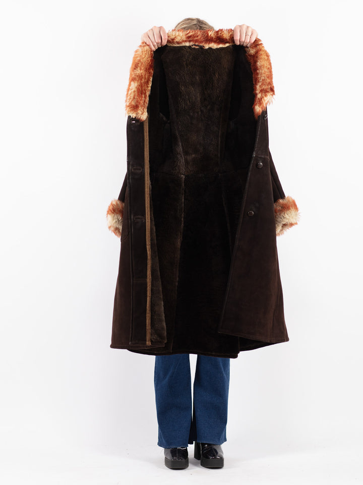 Vintage 70's Women Sheepskin Coat in Brown