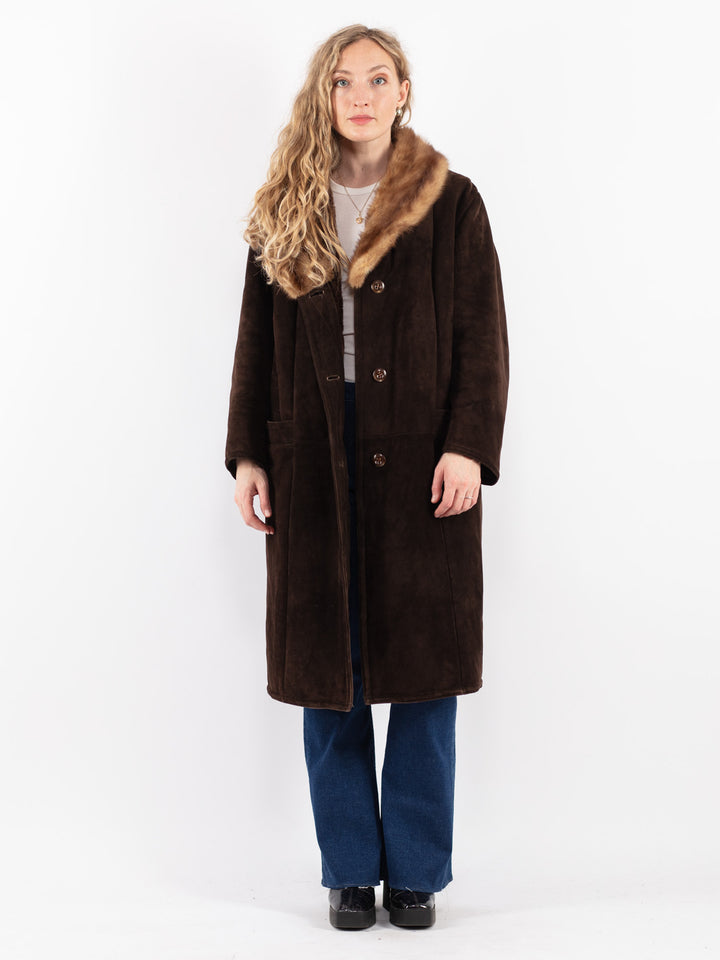 Vintage 70's Women Sheepskin Coat in Brown