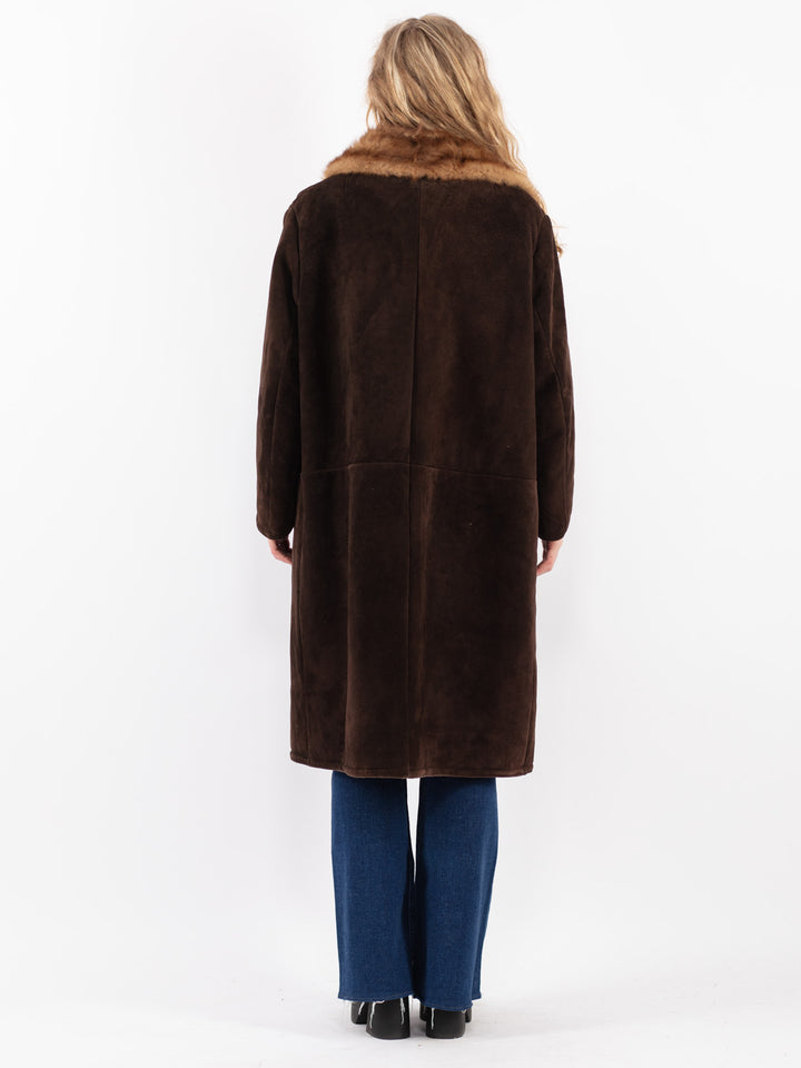 Vintage 70's Women Sheepskin Coat in Brown