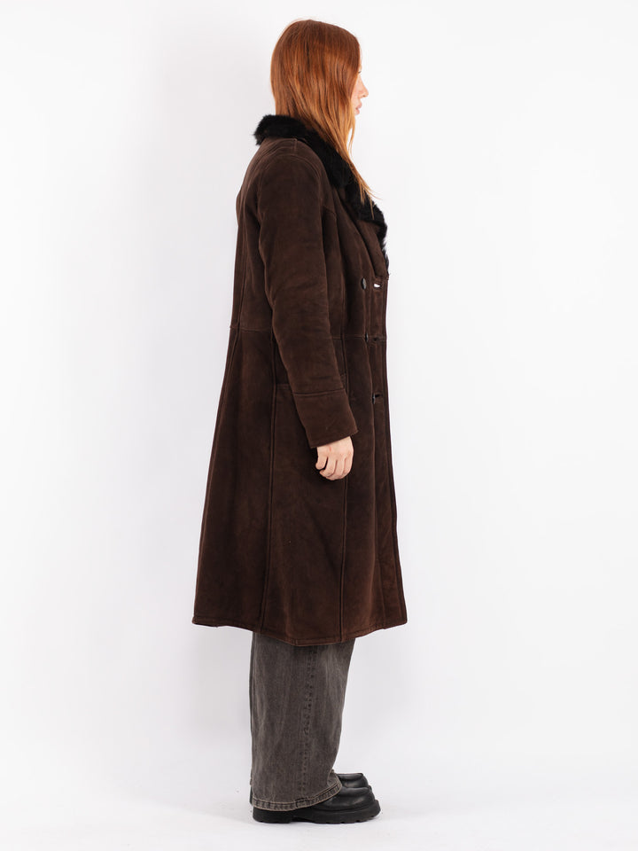 Vintage 70's Women Sheepskin Coat in Brown