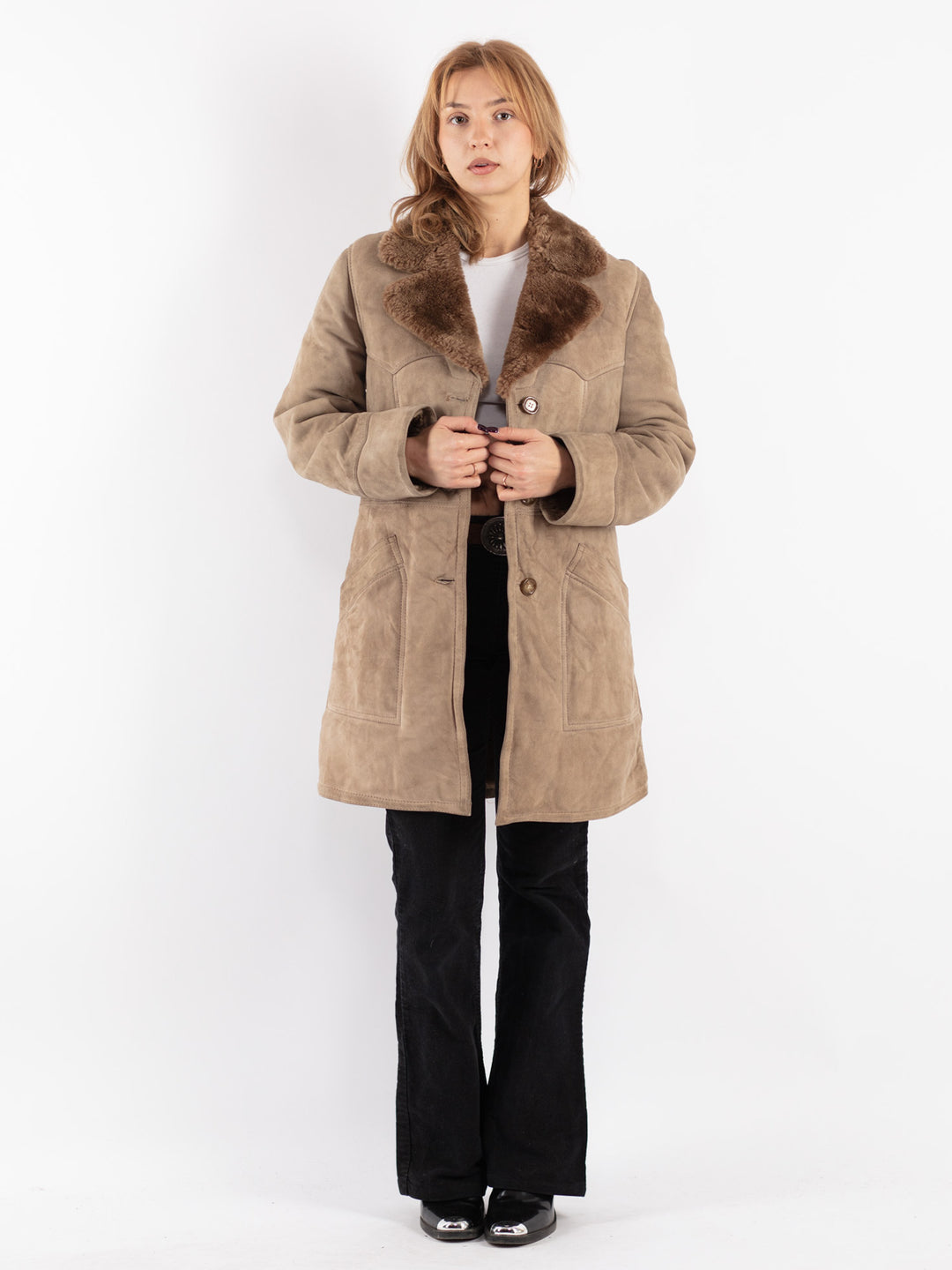 Vintage 70's Women Sheepskin Coat in Beige