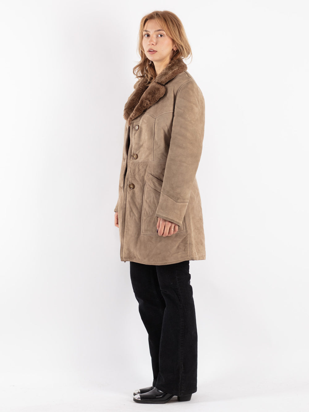 Vintage 70's Women Sheepskin Coat in Beige
