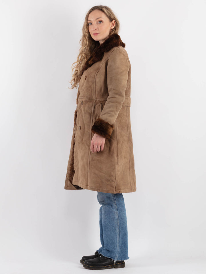 Vintage 70's Women Sheepskin Coat in BeigeV9324