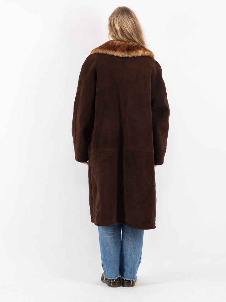 Vintage 70's Women Sheepskin Coat in Brown