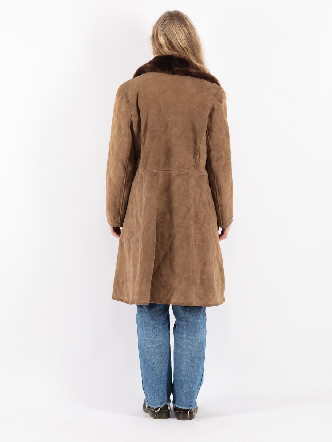 Vintage 70's Women Sheepskin Coat in Beige