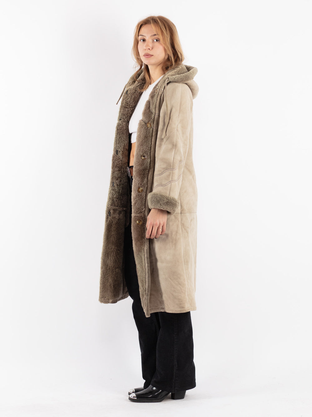 Vintage 70's Women Sheepskin Coat in Beige