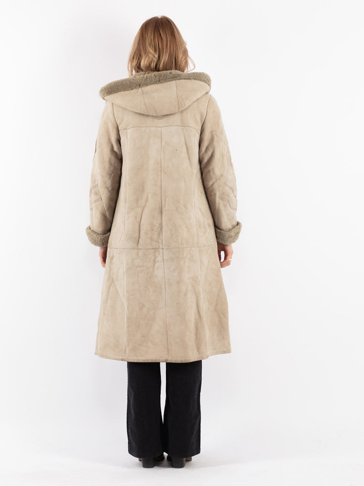 Vintage 70's Women Sheepskin Coat in Beige