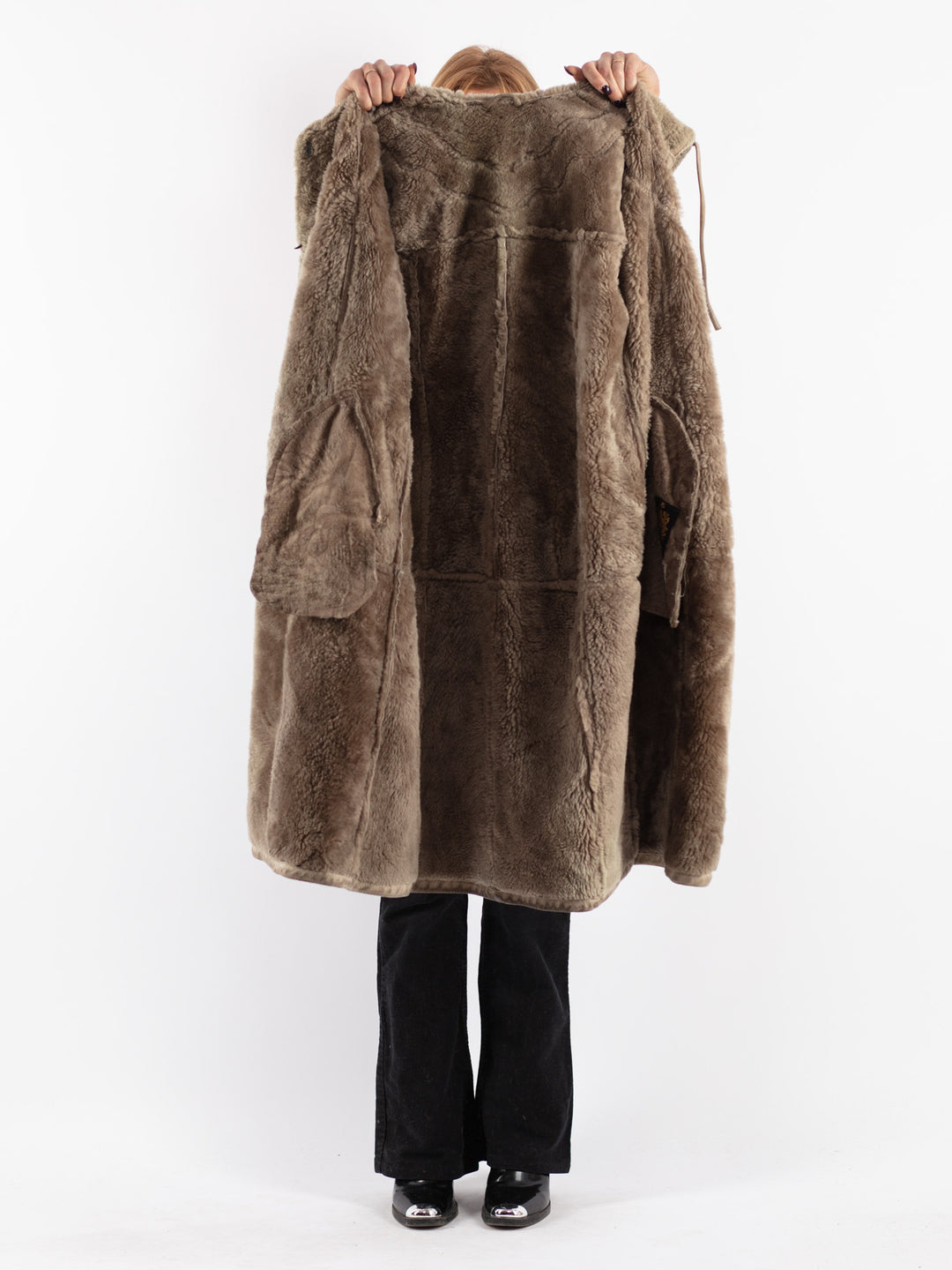 Vintage 70's Women Sheepskin Coat in Beige
