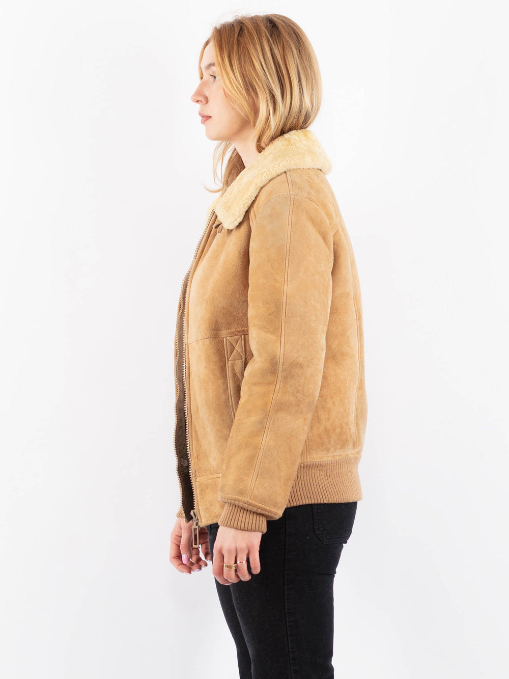 Vintage 70's Women Sheepskin Jacket in BeigeV9673