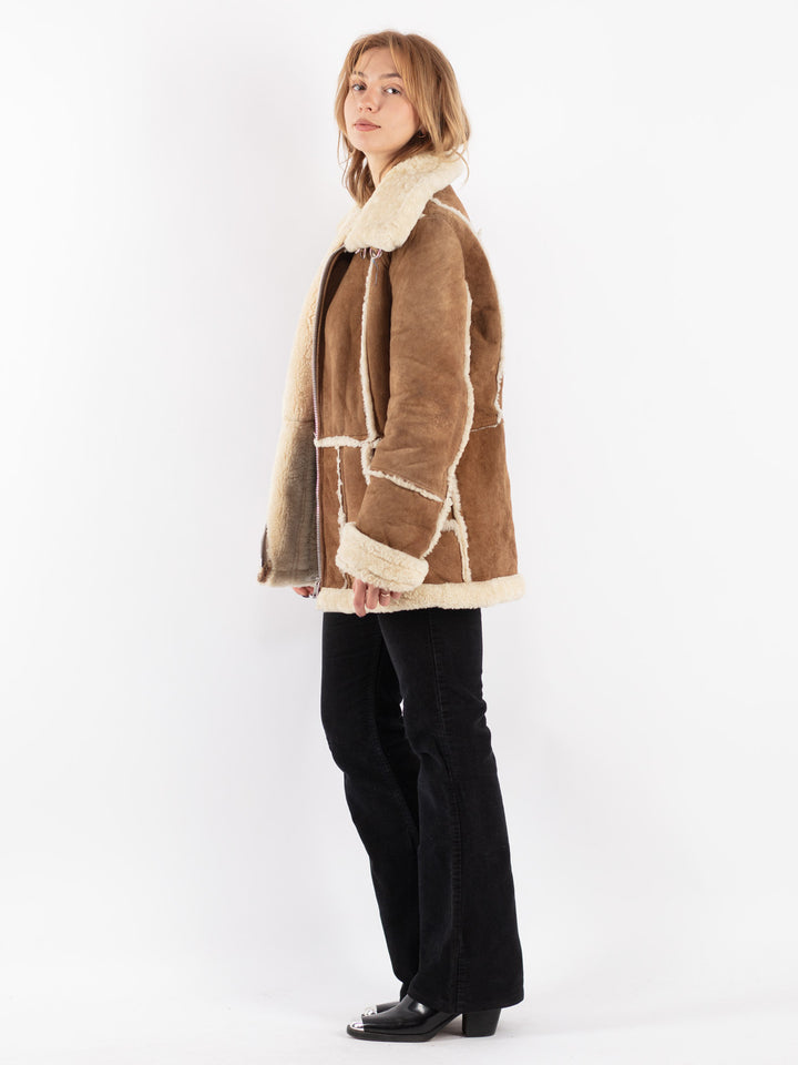 Vintage Women Sheepskin Shearling Coat in Brown