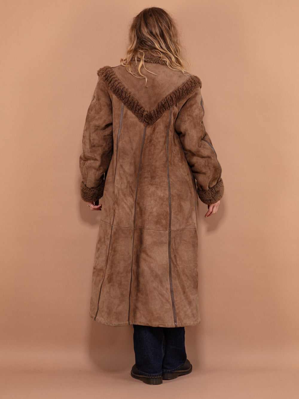 Vintage 70's Women Sheepskin Long Coat in Beige - NorthernGrip