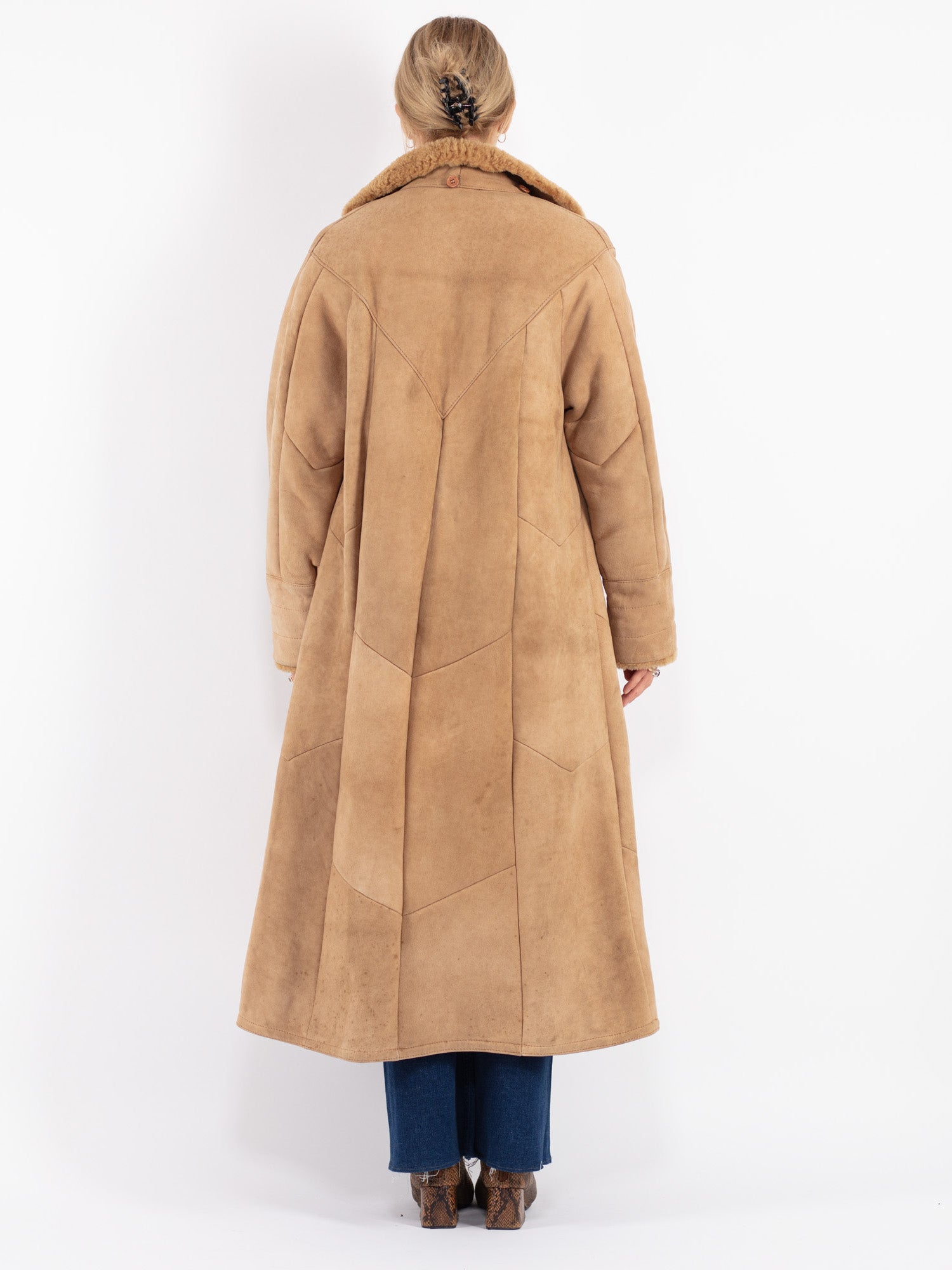 Online Vintage Store Vintage 70 s Women Sheepskin Coat in Beige Northern Grip NorthernGrip