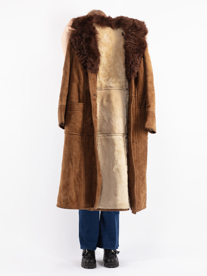 Vintage 70's Women Sheepskin Coat in Brown