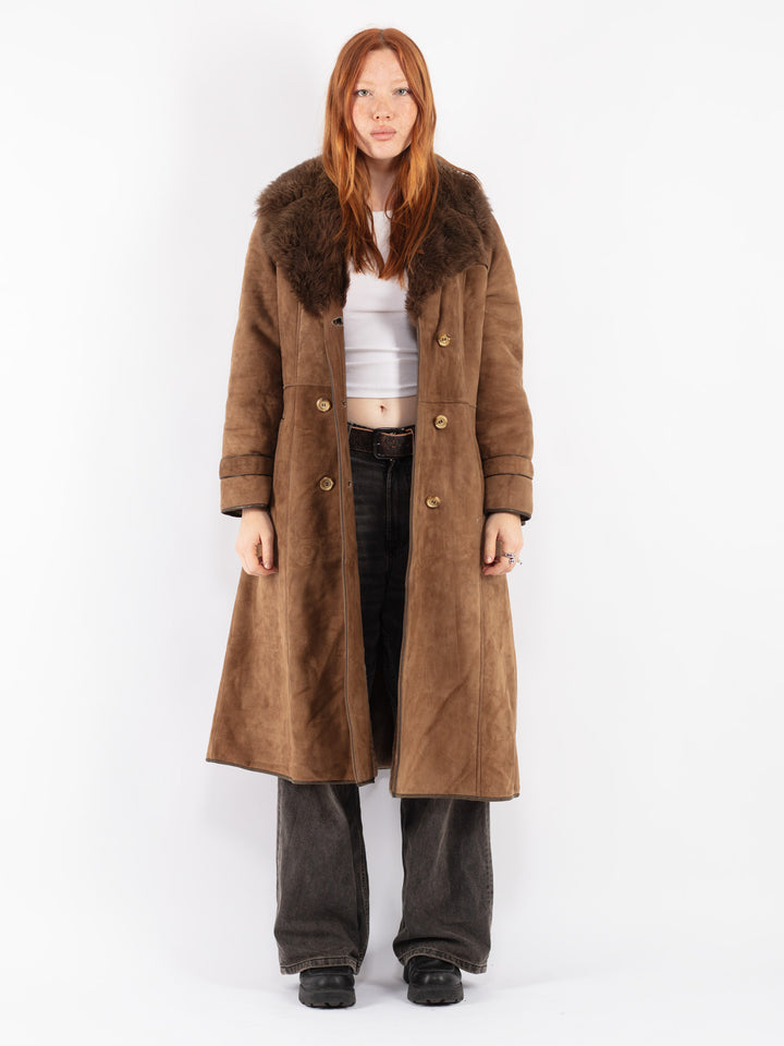 Vintage 70's Women Sheepskin Coat in Brown