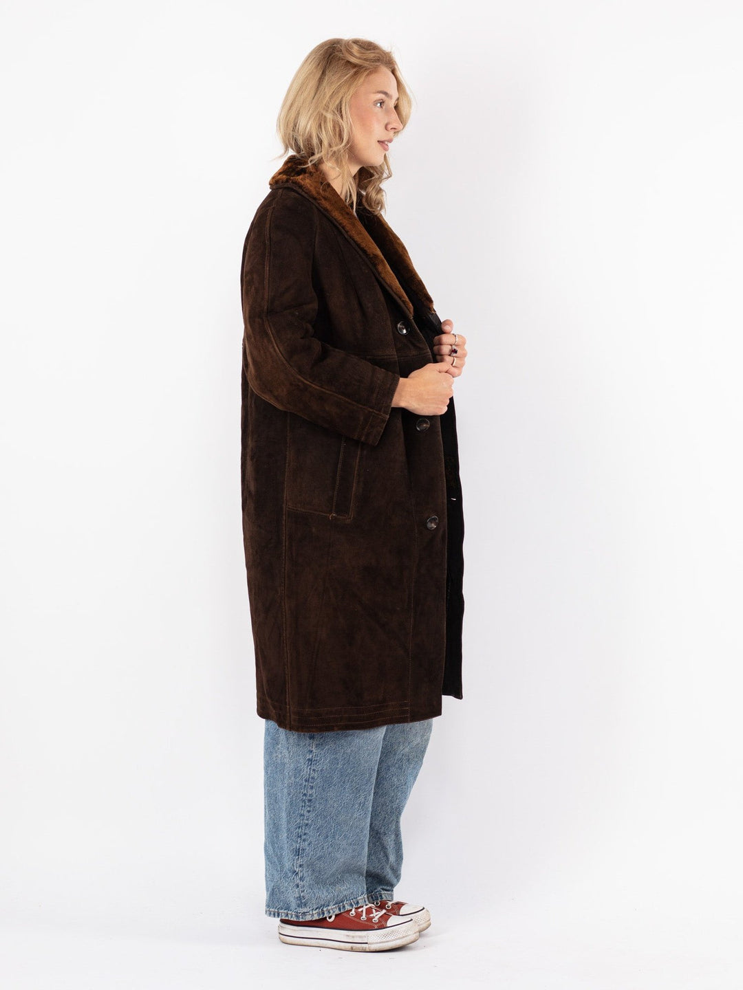 Vintage 70's Women Sheepskin Coat in Brown