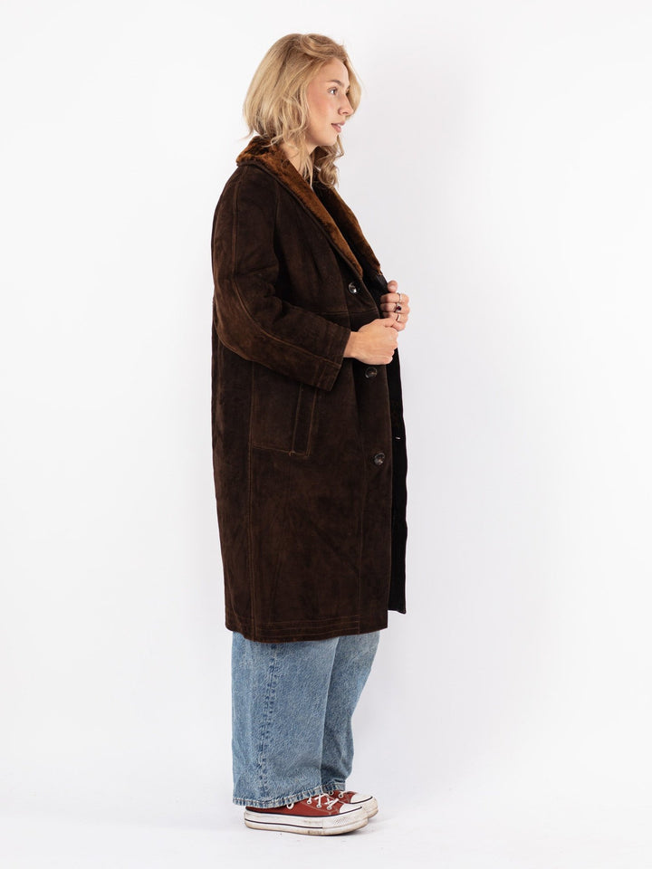 Vintage 70's Women Sheepskin Coat in Brown