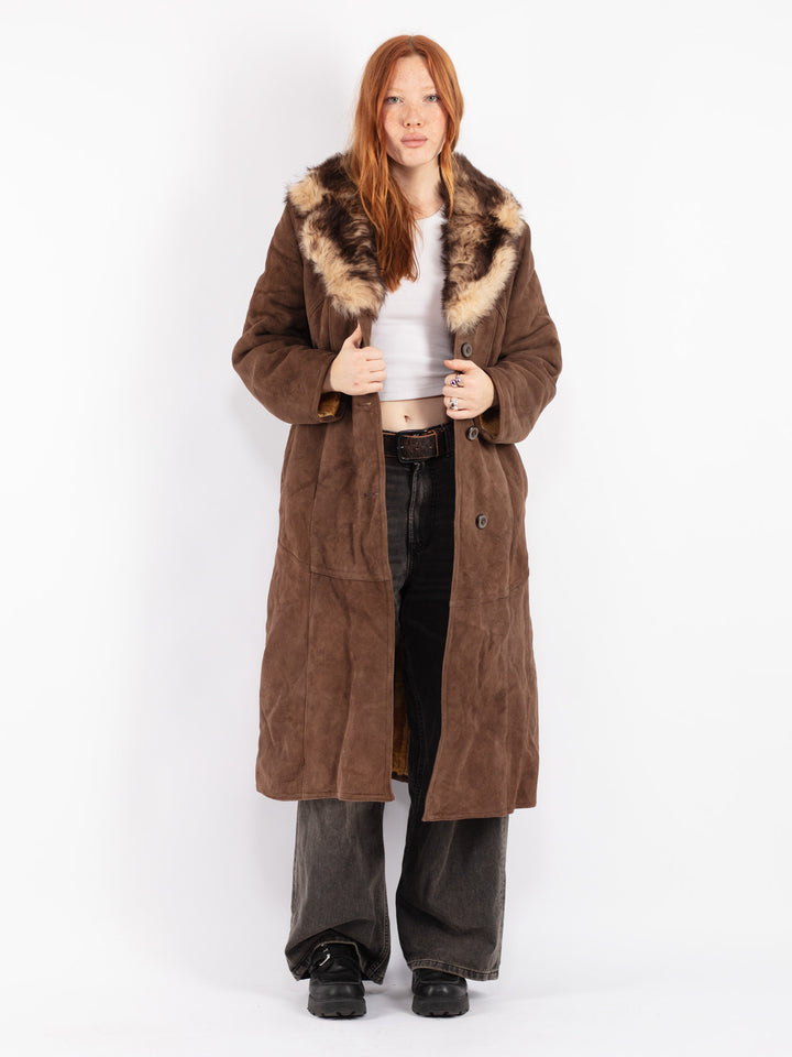 Vintage 70's Women Sheepskin Coat in Brown