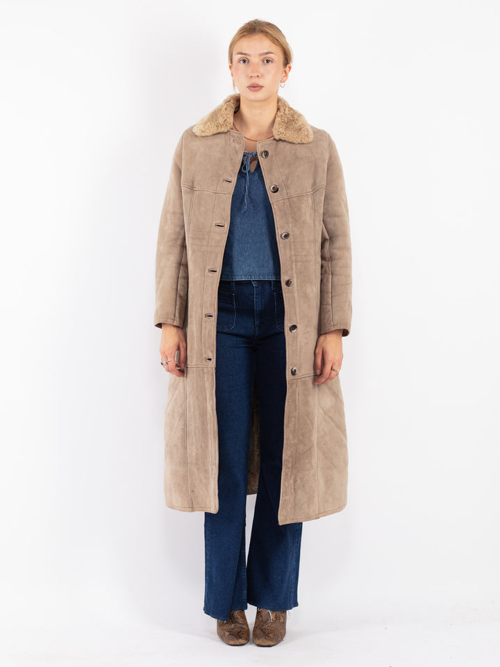 Vintage 70's Women Sheepskin Coat in Beige