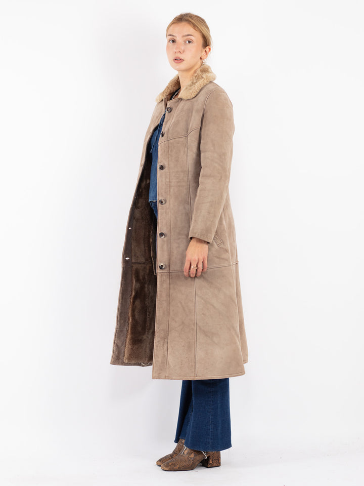 Vintage 70's Women Sheepskin Coat in Beige