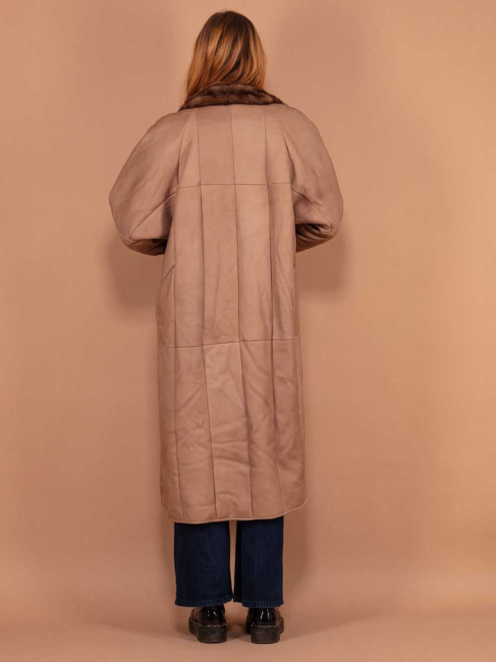 Vintage 70's Women Sheepskin Maxi Coat in Beige - NorthernGrip