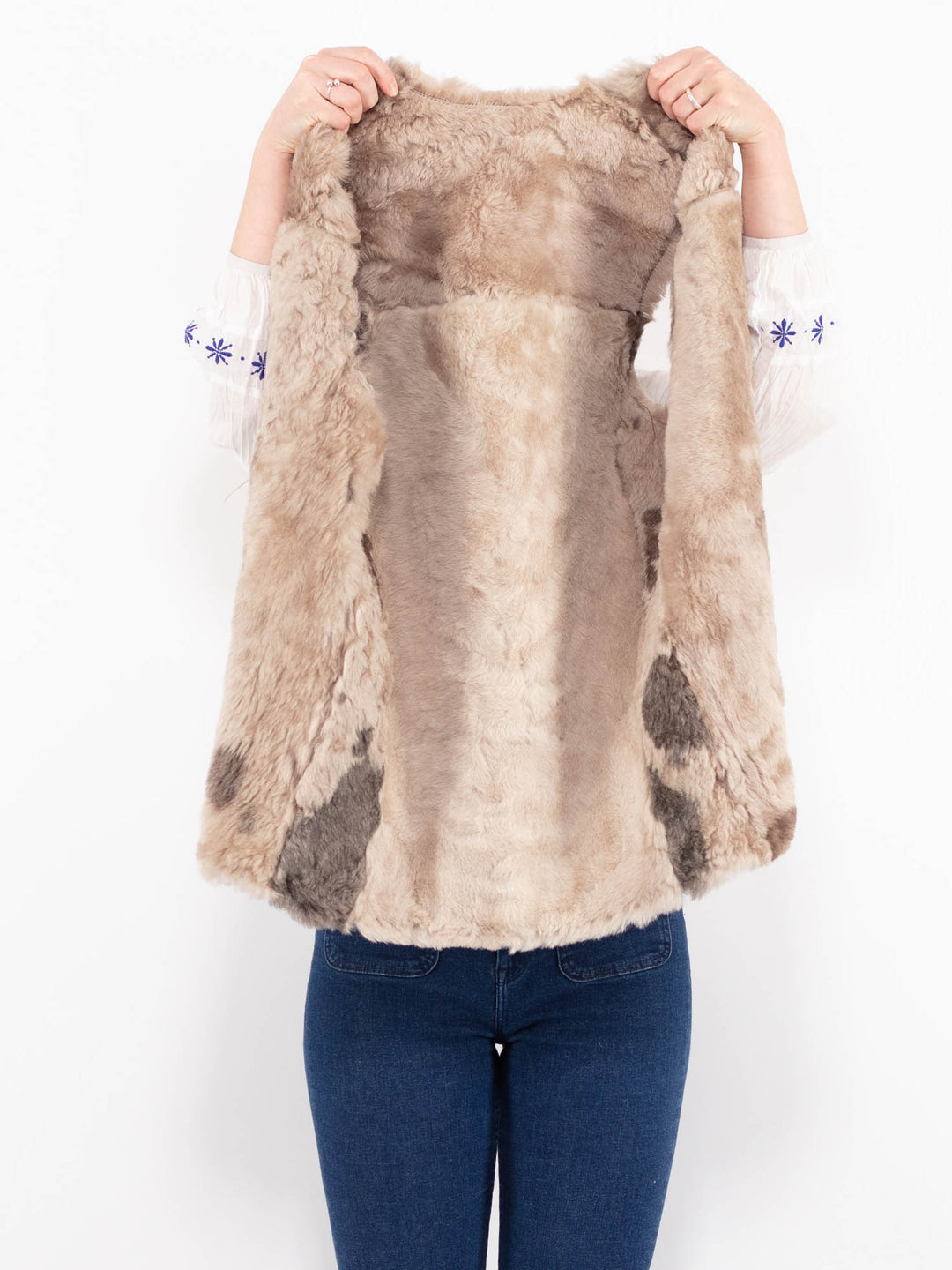 Vintage 70's Women Sheepskin Vest in BrownA0974