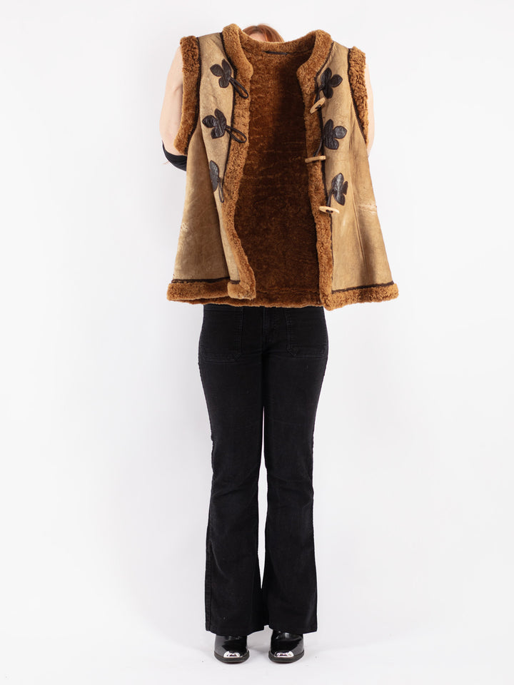 Vintage 70's Women Sheepskin Vest in Beige