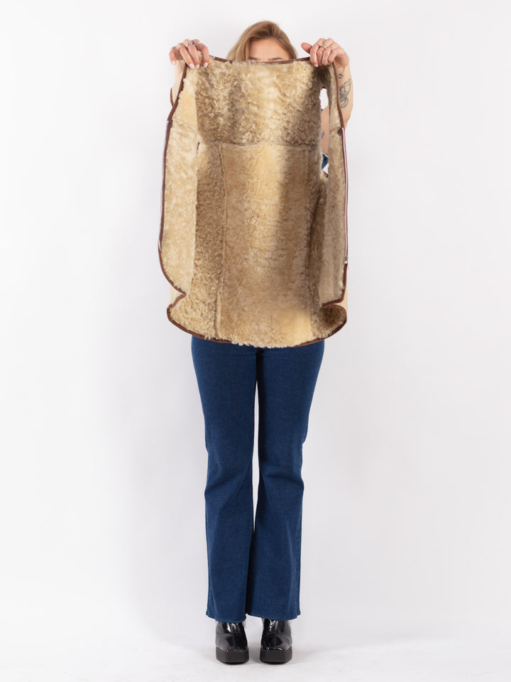 Vintage 70's Women Sheepskin Vest in Beige