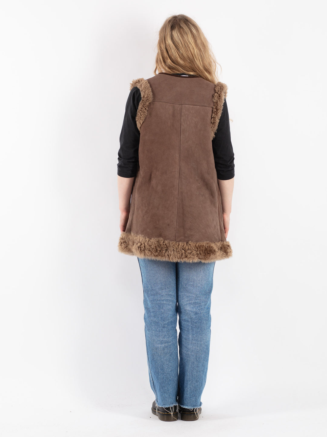 Vintage 70's Women Sheepskin Vest in BrownV9128