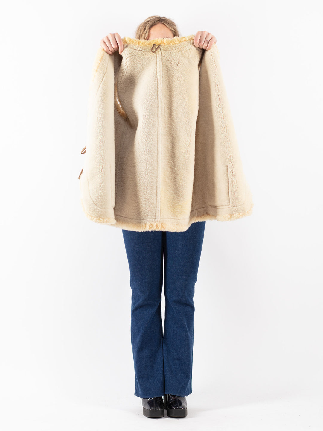 Vintage 70's Women Sheepskin Vest in Beige