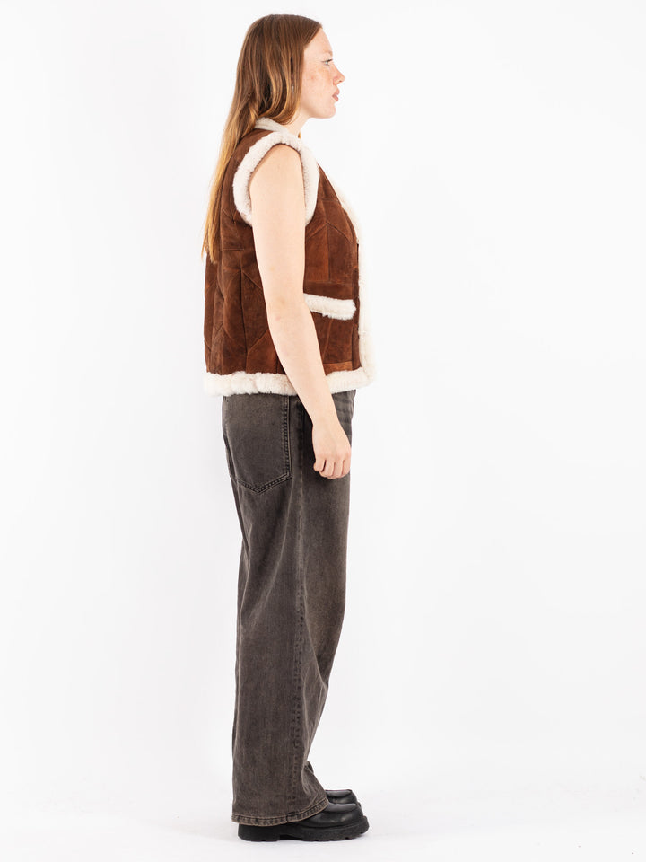 Vintage 70's Women Sheepskin Vest in Brown
