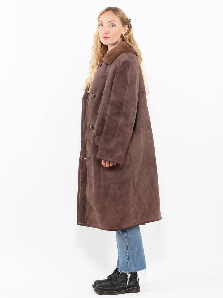 Vintage 70's Women Sheepskin Coat in BrownA0339