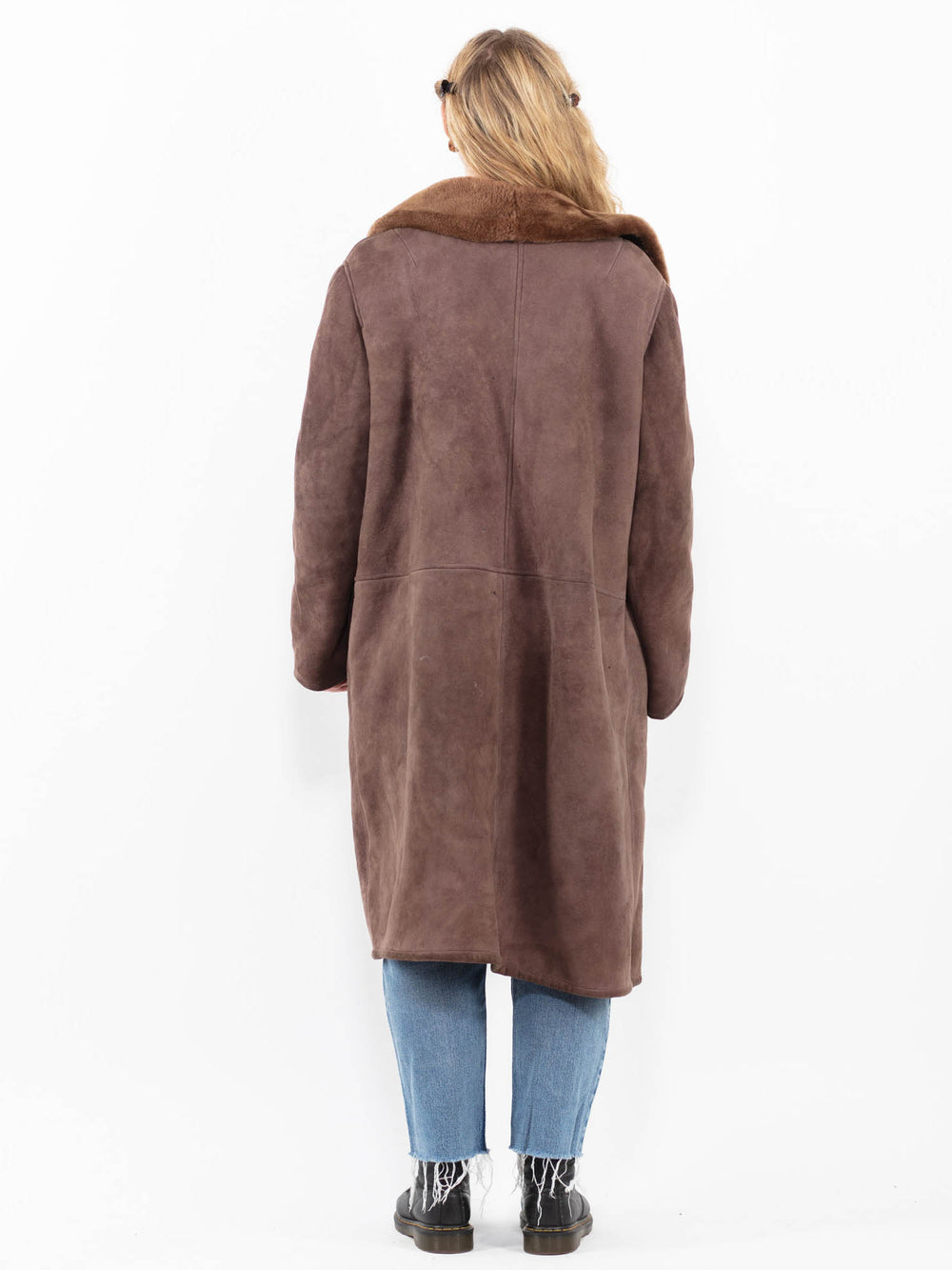 Vintage 70's Women Sheepskin Coat in BrownA0339