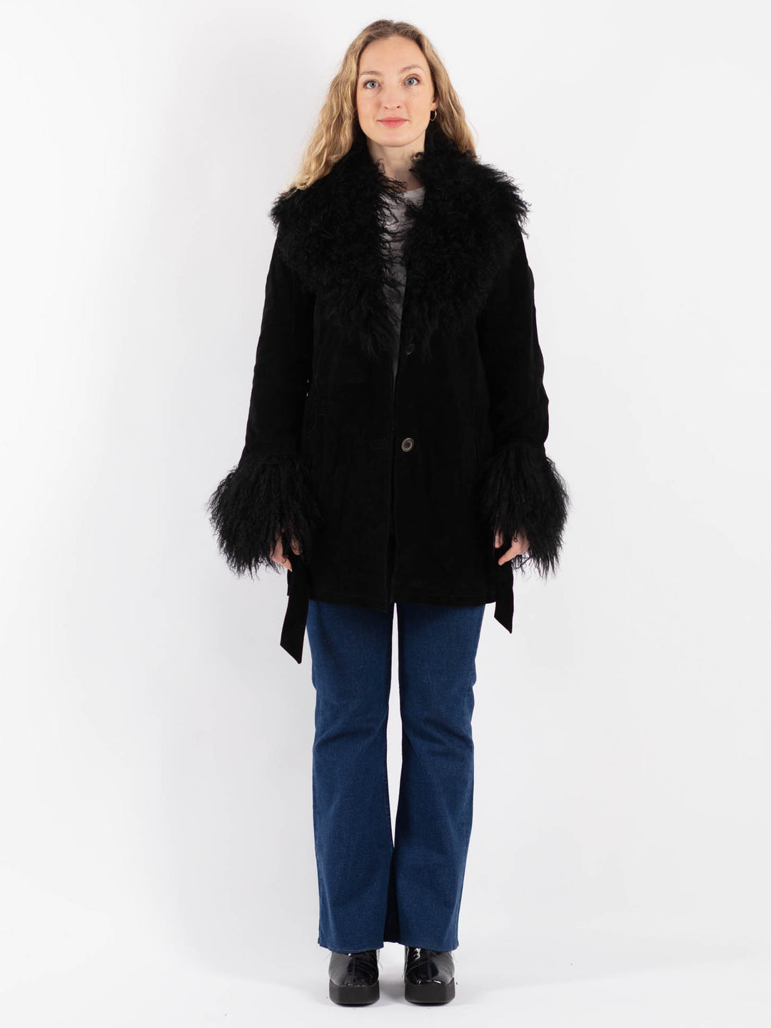 Vintage 70's Women Suede Coat in Black