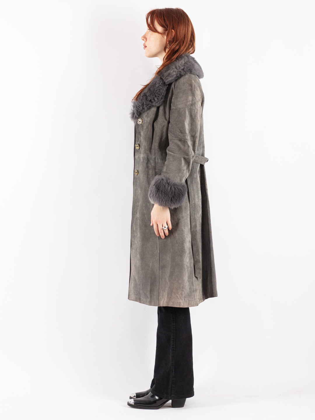 Vintage 70's Women Suede Coat in Gray