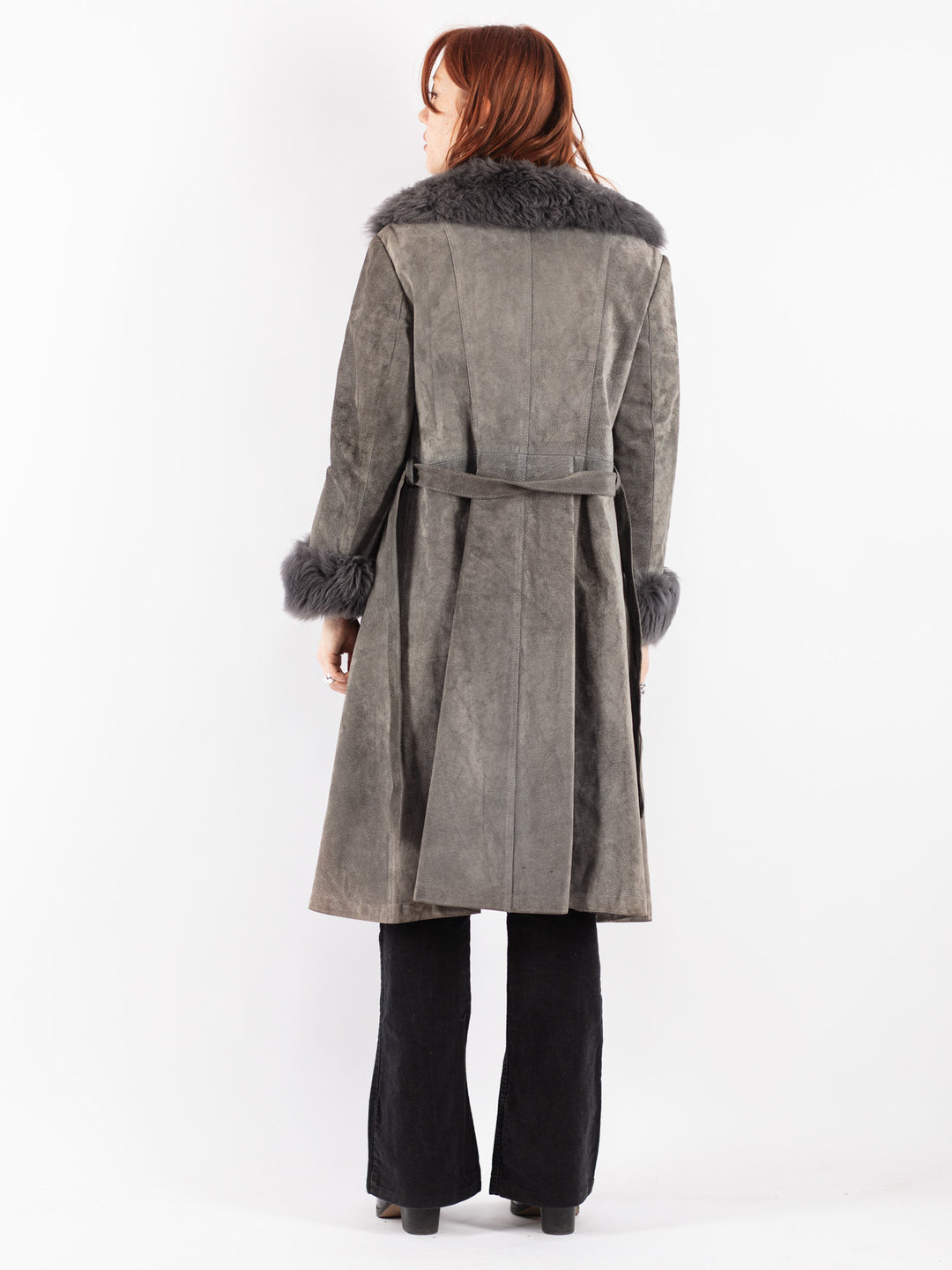Vintage 70's Women Suede Coat in Gray