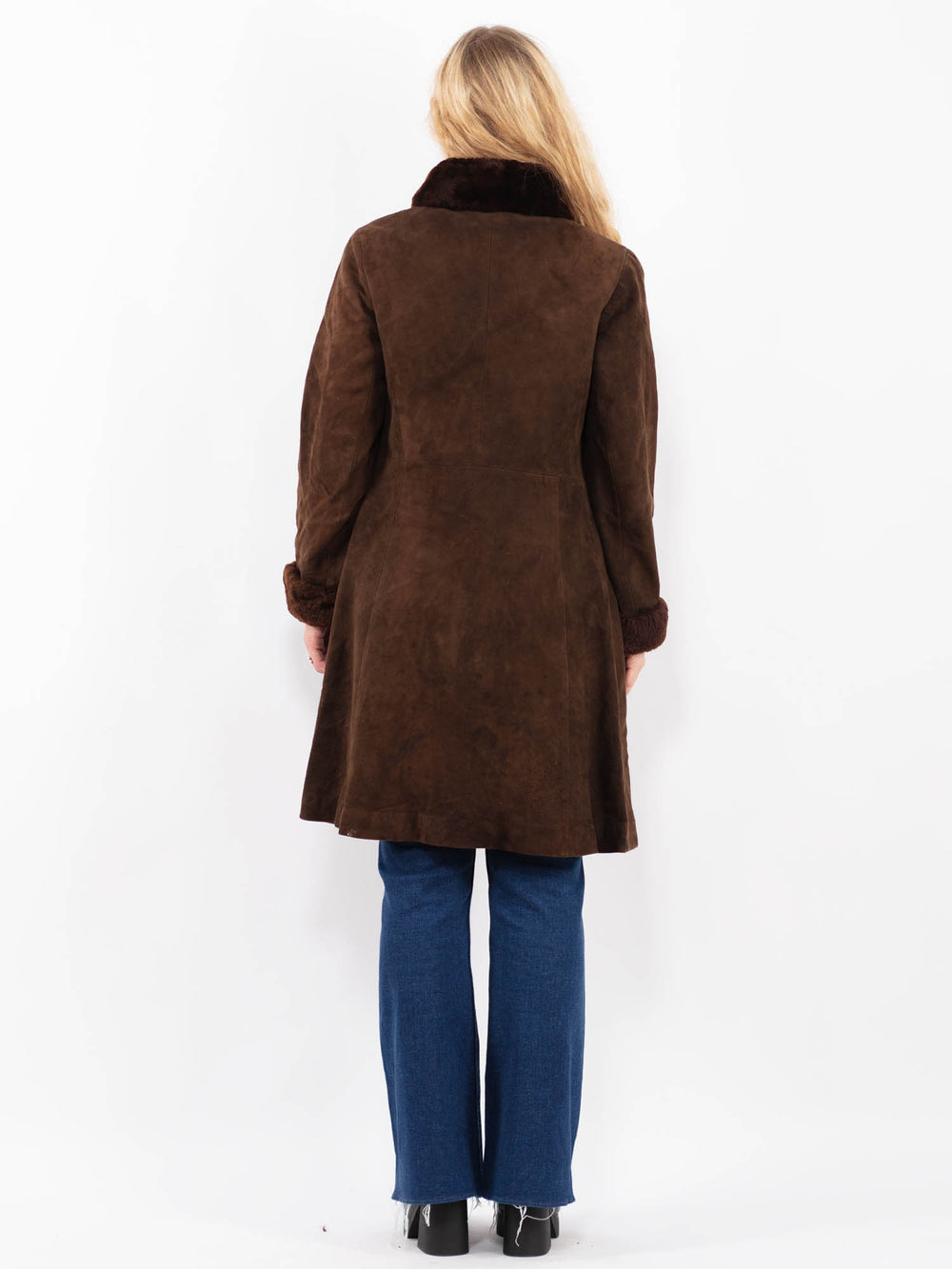 Vintage 70's Women Suede Coat in BrownA0456