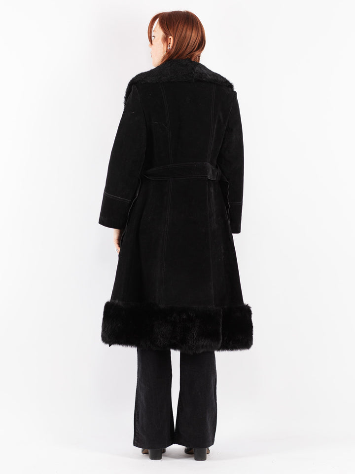 Vintage 70's Women Suede Coat in Black