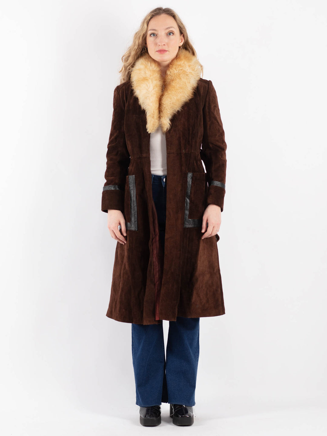 Vintage 70's Women Suede Coat in BrownV9225