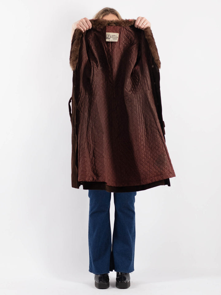 Vintage 70's Women Suede Sherpa in BrownV9181