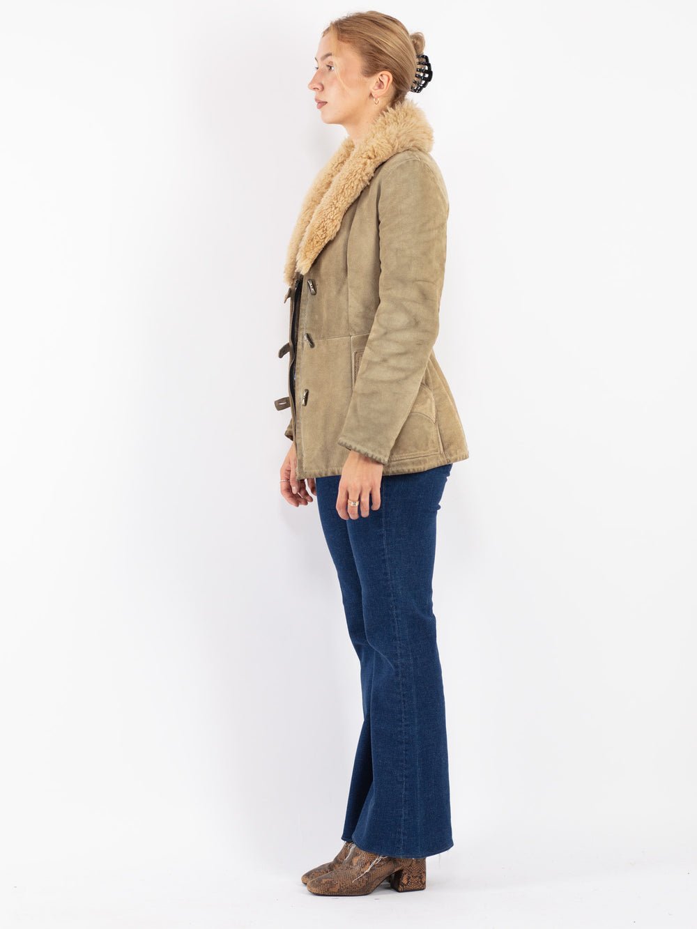 Vintage 70's Women Suede Sherpa Jacket in Beige