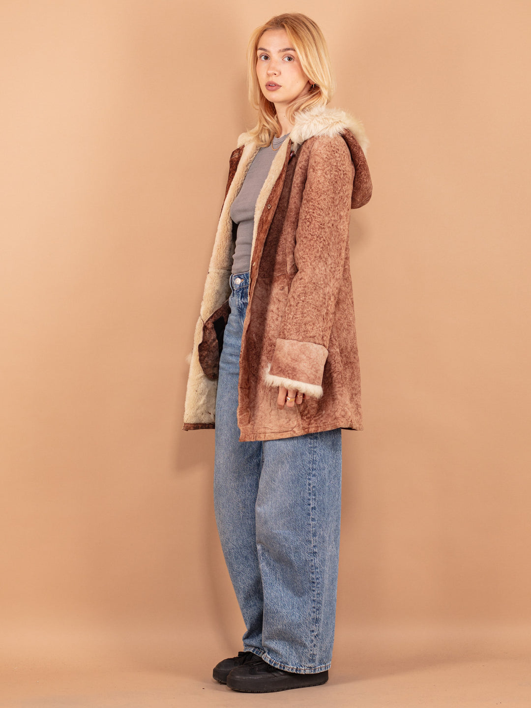 Vintage 80's Women Sheepskin Coat in Brown - NorthernGrip